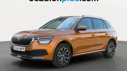 Usado Skoda Kamiq Ambition 110 CV (80 kW) 2024 Naranja SUV