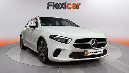 Usado Mercedes A180 117 CV (86 kW) 2019 Berlina
