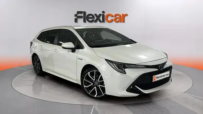 Käytetty Toyota Corolla Advance 180 HP (132 kW) 2019 Valkoinen Farmari