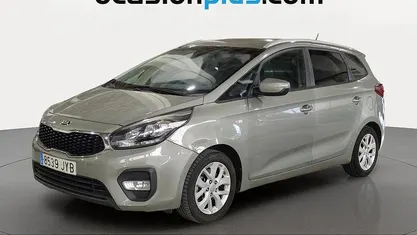 Usado Kia Carens 116 CV (85 kW) 2017 Gris plata Monovolumen