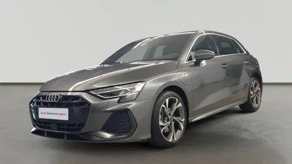 Usado 2025 Audi A3 S-Line Berlina | 39.990 €