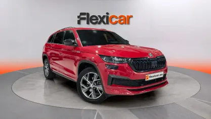 Usado Skoda Kodiaq SportLine 150 CV (110 kW) 2022 Rojo SUV