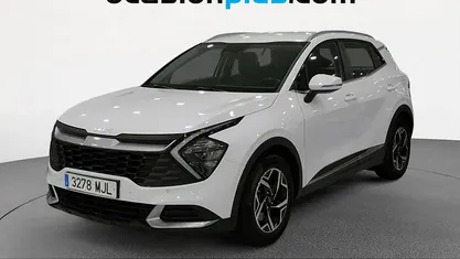 Usado Kia Sportage 136 CV (100 kW) 2023 Blanco SUV