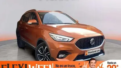 Usado MG ZS Luxury 111 CV (81 kW) 2023 Berlina