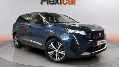 Usado Peugeot 5008 Allure 131 CV (96 kW) 2023 SUV