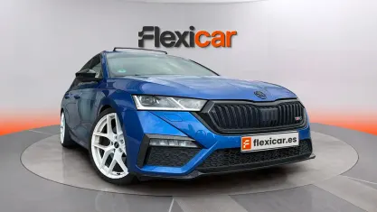 Usado Skoda Octavia RS 245 HP (180 kW) 2023 Azul Carrinha