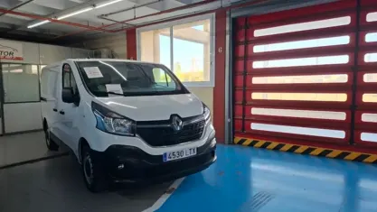 Usado Renault Trafic 120 CV (88 kW) 2021 Monovolumen