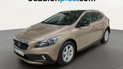 Usado Volvo V40 Momentum 150 CV (110 kW) 2015 Marrón Utilitario