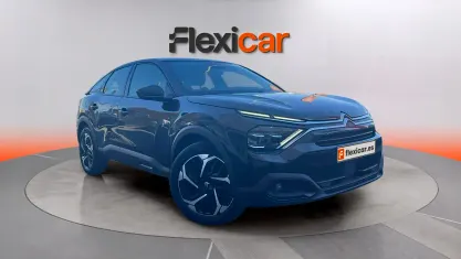 Usado Citroën C4 Feel 131 CV (96 kW) 2023 Negro SUV