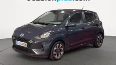 Gris Usado 2024 Hyundai i10 Utilitario | 15.364 € (Precio justo)