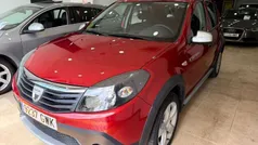 Granate Usado 2010 Dacia Sandero Stepway Utilitario | 6999 € (Precio justo)