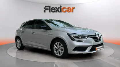 Usado Renault Mégane LIMITED 140 CV (102 kW) 2020 Gris Utilitario
