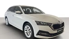 Blanco Usado 2024 Skoda Octavia Selection Familiar | 27.990 € (Buen precio)