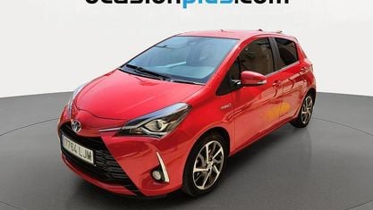 Usado Toyota Yaris Hybrid 100 CV (73 kW) 2020 Rojo Utilitario
