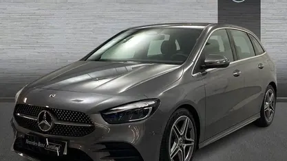 Nuevo Mercedes B200 AMG line 150 CV (110 kW) 2025 Gris Monovolumen