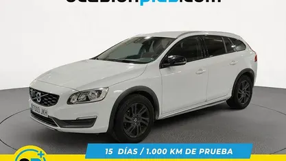 Usado 2015 Volvo V60 CC Kinetic Familiar | 14.980 € (Precio justo)