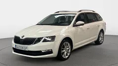 Blanco Usado 2018 Skoda Octavia Familiar | 11.810 € (Super precio)