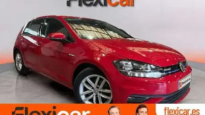 Usado VW Golf VII Edition 131 CV (96 kW) 2019 Rojo Utilitario