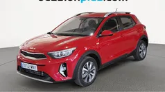 Rojo Nuevo 2024 Kia Stonic SUV | 18.264 € (Precio justo)