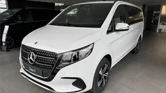 Blanco Nuevo 2025 Mercedes V220 Avantgarde Monovolumen | 63.500 € (Super precio)