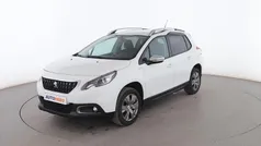 Blanco Usado 2018 Peugeot 2008 Style SUV | 9299 € (Precio justo)