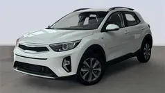 Blanco Nuevo 2024 Kia Stonic SUV | 20.295 € (Precio justo)