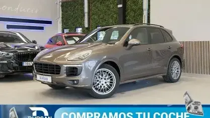 Usado Porsche Cayenne Diesel 262 CV (192 kW) 2015 Marrón SUV
