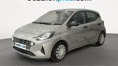 Gris Usado 2022 Hyundai i10 Utilitario | 9991 € (Precio justo)
