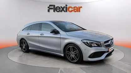 Usado Mercedes CLA200 Shooting Brake 136 CV (100 kW) 2017 Familiar