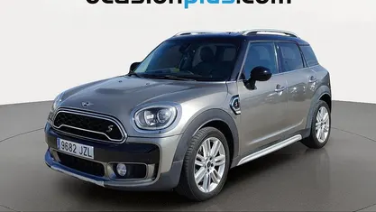 Usado Mini Cooper SD 190 CV (139 kW) 2017 Gris plata Utilitario