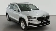 Usado 2024 Skoda Karoq Selection SUV | 26.390 € (Precio justo)