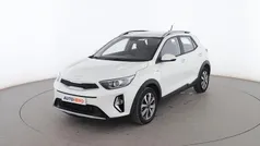 Blanco Usado 2022 Kia Stonic SUV | 14.799 € (Precio justo)