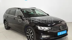 Negro Usado 2020 VW Passat Executive Familiar | 18.500 € (Precio justo)