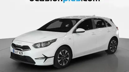Usado Kia Ceed 100 CV (73 kW) 2025 Blanco Utilitario