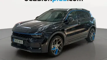 Usado Lynk & Co 01 261 CV (191 kW) 2023 Negro SUV