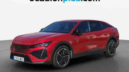 Usado Peugeot 408 GT GT 130 CV (95 kW) 2023 Rojo Berlina