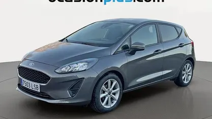 Usado Ford Fiesta Trend 101 CV (74 kW) 2021 Gris Utilitario