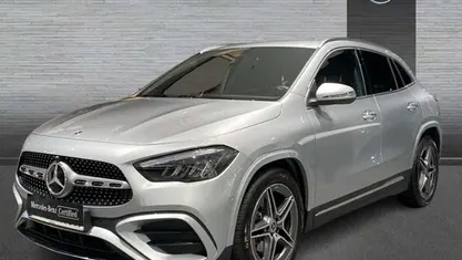 Usado Mercedes GLA200 AMG line 163 CV (119 kW) 2025 SUV
