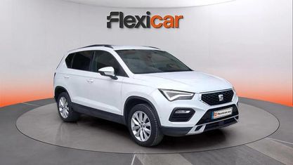 Begagnad Seat Ateca Style 150 HK (110 kW) 2023 Vit SUV