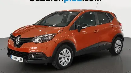 Usado Renault Captur Intens 90 CV (66 kW) 2015 Naranja SUV