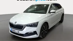Blanco Usado 2020 Skoda Scala Sport Utilitario | 17.628 € (Buen precio)