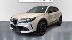 Beige Nuevo 2025 Alfa Romeo Junior Edizione Speciale SUV | 32.500 € (Precio justo)