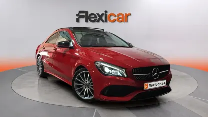 Usado Mercedes CLA220 177 CV (130 kW) 2018 Rojo Coupe