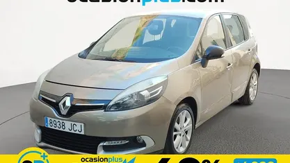 Usado Renault Scénic III LIMITED 130 CV (95 kW) 2015 Monovolumen