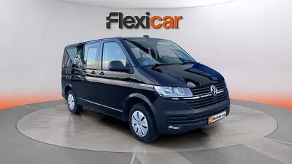 Usado VW Caravelle 150 CV (110 kW) 2024 Negro Monovolumen