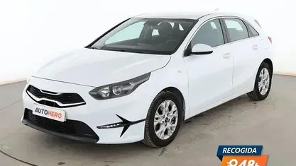 Używany Kia Ceed 120 KM (88 kW) 2023 Hatchback