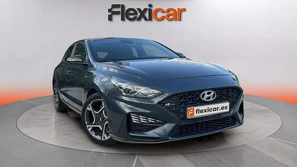 Begagnad Hyundai i30 N Line 120 HK (88 kW) 2022 Blå Sedan