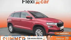 Rojo Usado 2023 Skoda Karoq Ambition SUV | 22.480 € (Precio justo)