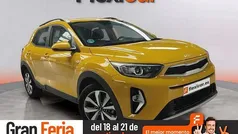 Amarillo Usado 2023 Kia Stonic SUV | 14.390 € (Precio justo)