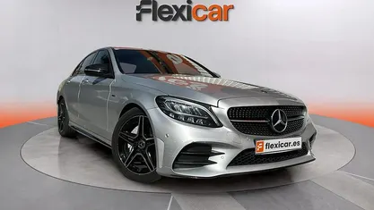 Usado Mercedes C200 160 CV (117 kW) 2020 Gris Berlina